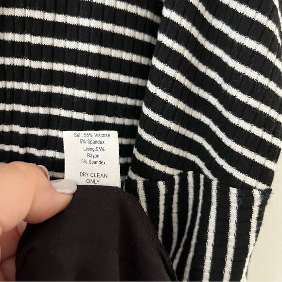 Bailey 44 Deep Vneck Stretch Sleeveless Tiva Dress in Black and White,Small NWT - Picture 12 of 12